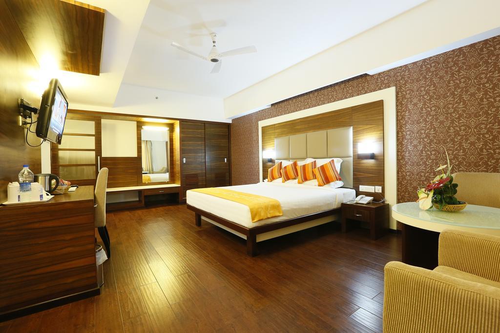 Hotel Moonlit Regency Thodupuzha Exterior photo