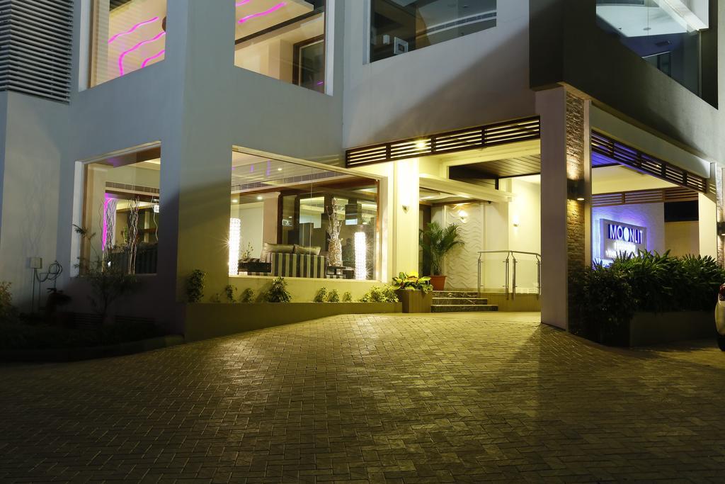 Hotel Moonlit Regency Thodupuzha Exterior photo