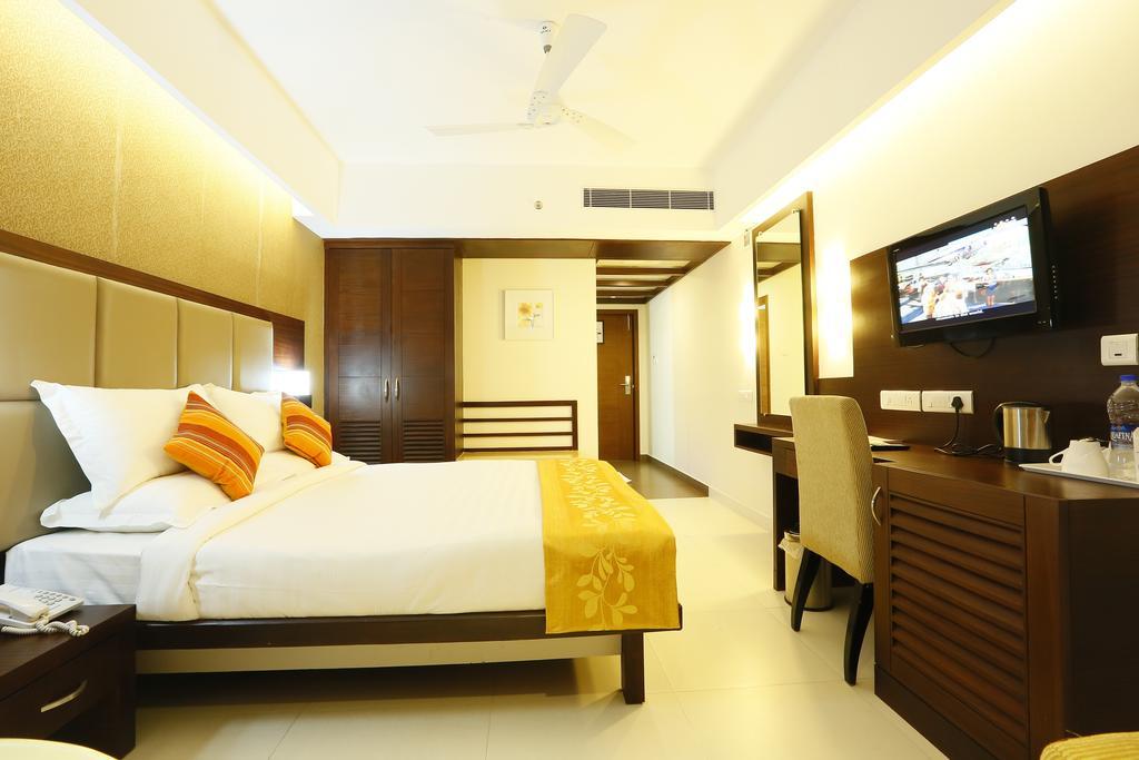 Hotel Moonlit Regency Thodupuzha Room photo