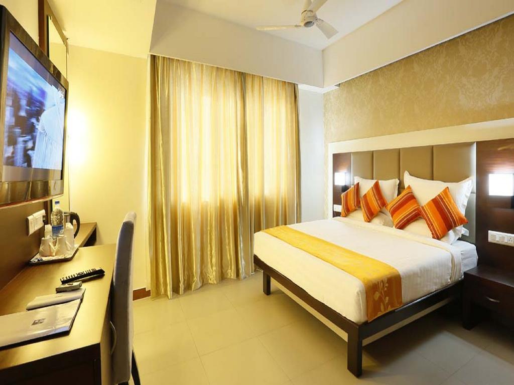 Hotel Moonlit Regency Thodupuzha Exterior photo